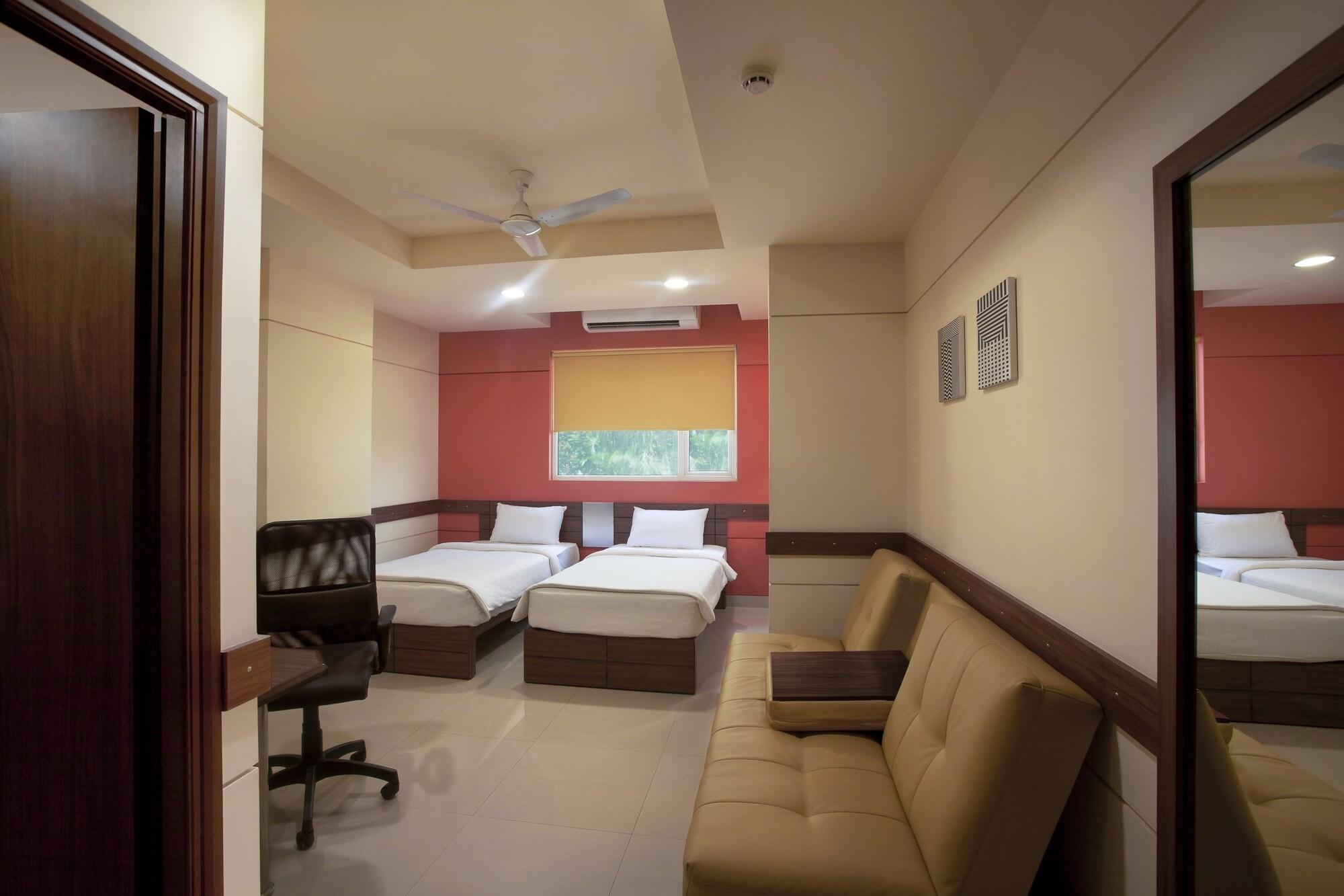 Guwahati Hotel Kültér fotó